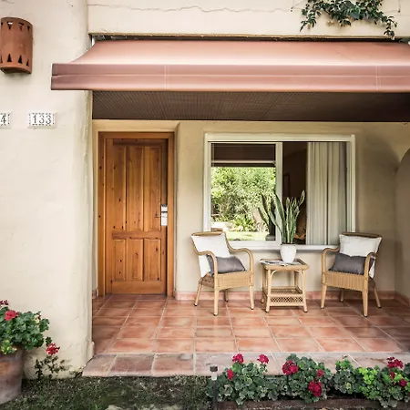 Ξενοδοχείο El Rodat Village 4*